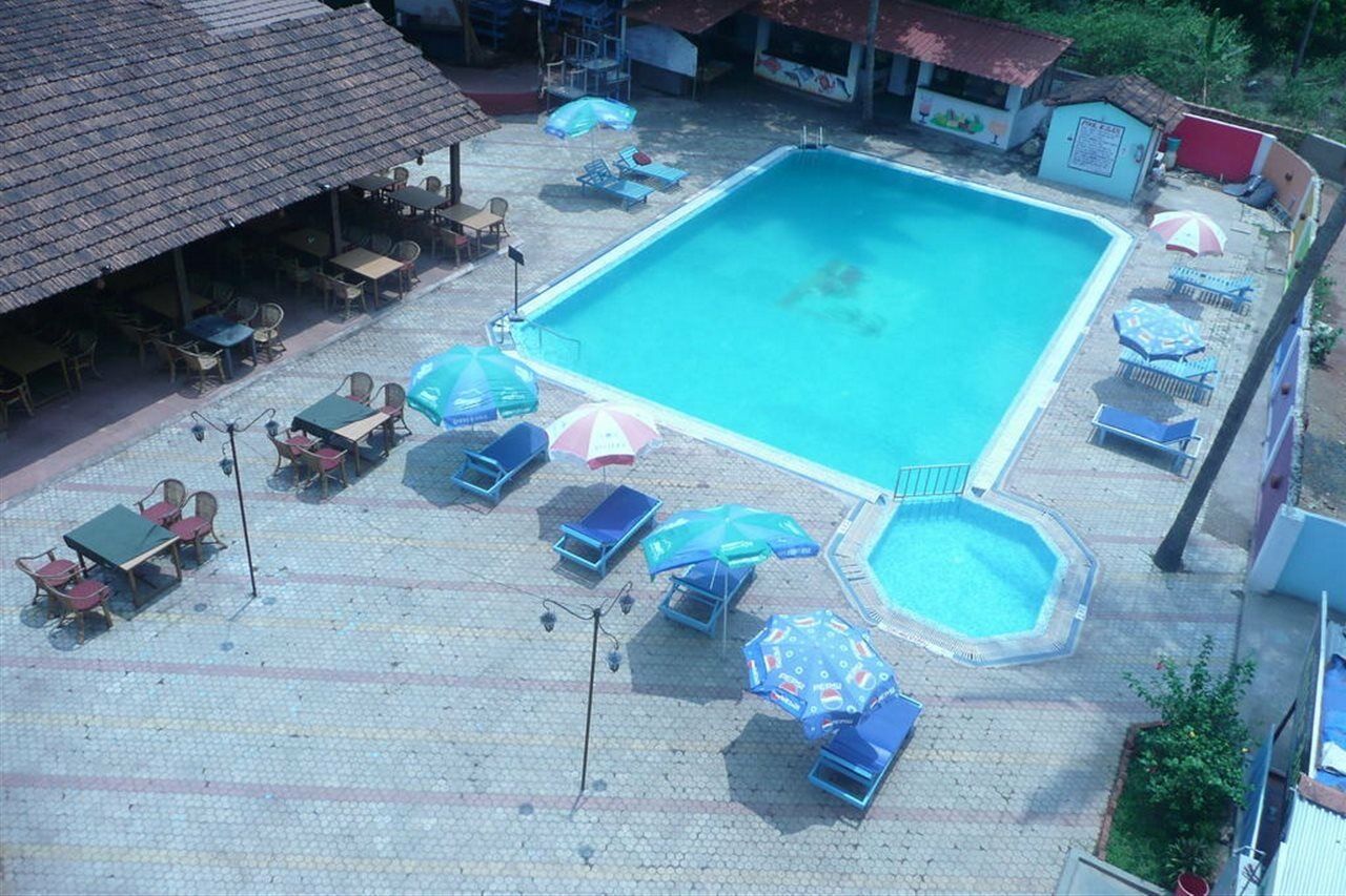 Resort Village Royale Calangute Extérieur photo